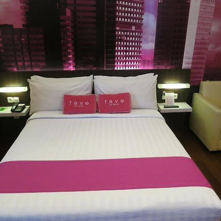 Favehotel Mex Tunjungan Surabaya Quarto foto