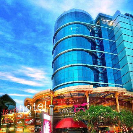 Favehotel Mex Tunjungan Surabaya Exterior foto