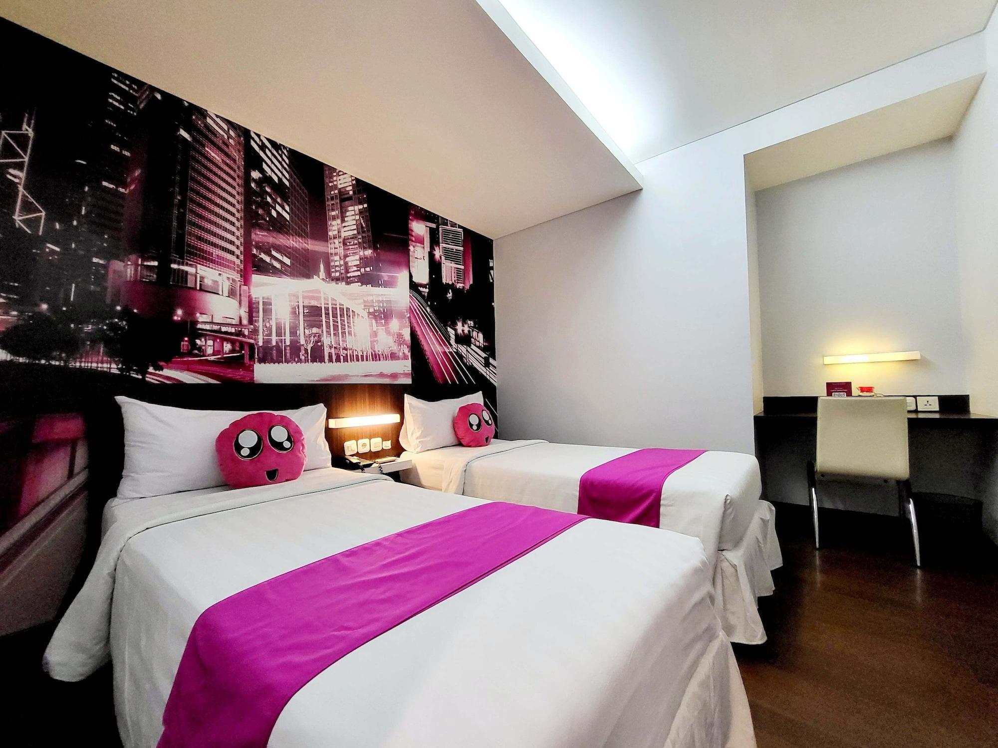 Favehotel Mex Tunjungan Surabaya Exterior foto