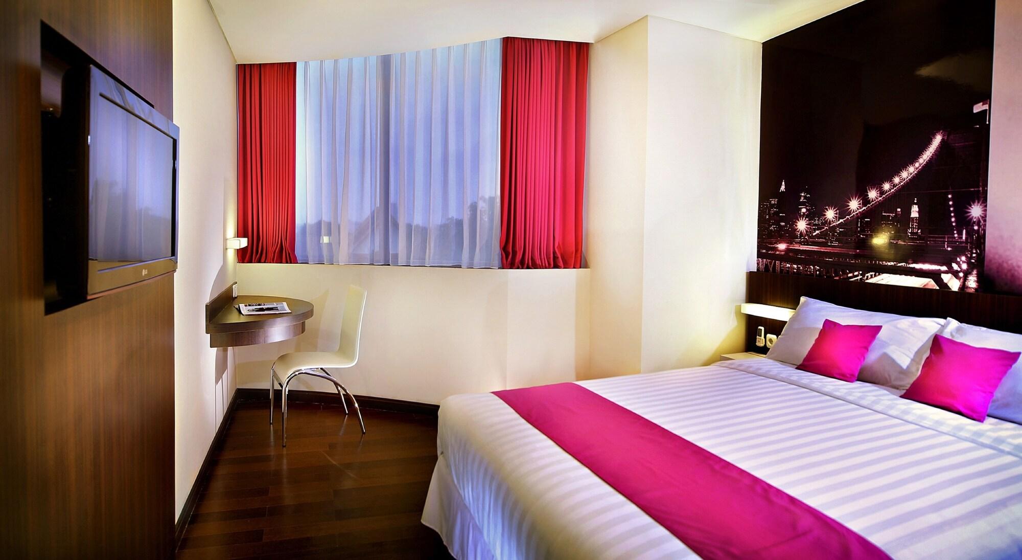 Favehotel Mex Tunjungan Surabaya Exterior foto