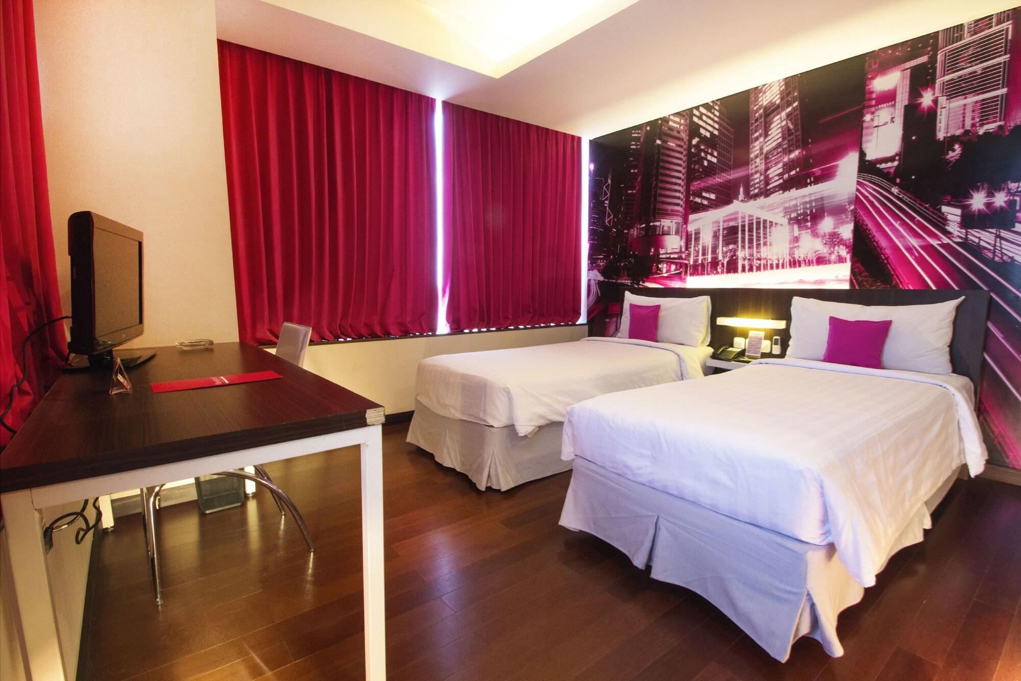 Favehotel Mex Tunjungan Surabaya Exterior foto